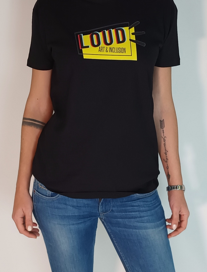 T-Shirt - Μαύρο (Μπλουζάκι με το λογότυπο Loud)