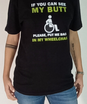 T-Shirt - Μαύρο (If you can see my butt... Please, put me back in my wheelchair)
