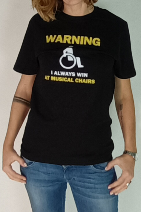 T-Shirt - Μαύρο (Warning... I always win at musical chairs)