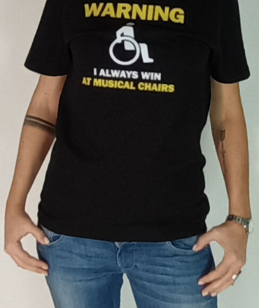 T-Shirt - Μαύρο (Warning... I always win at musical chairs)