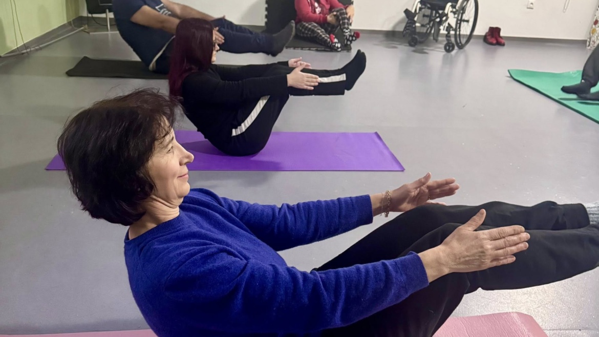 Εδώ κάθε σώμα χωράει: Yoga & Ορθοσωμική στη LOUD!