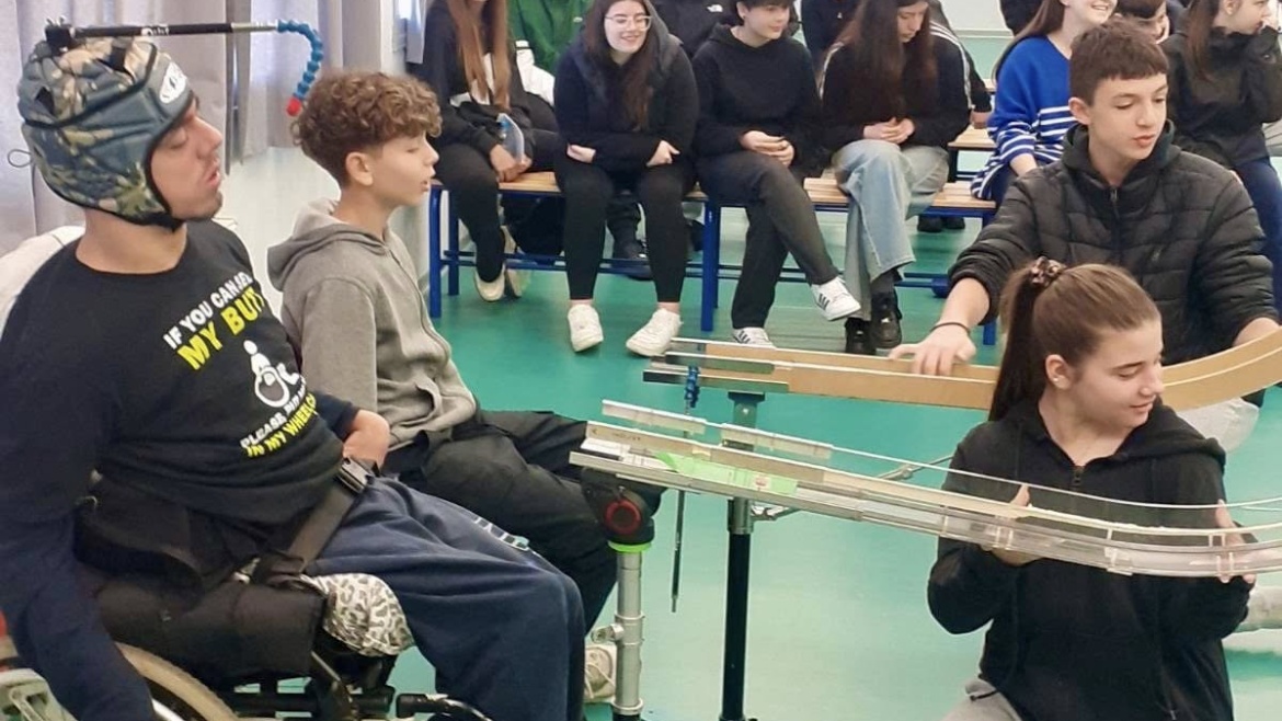 Όπου χτίζεται το μέλλον, η LOUD είναι εκεί!