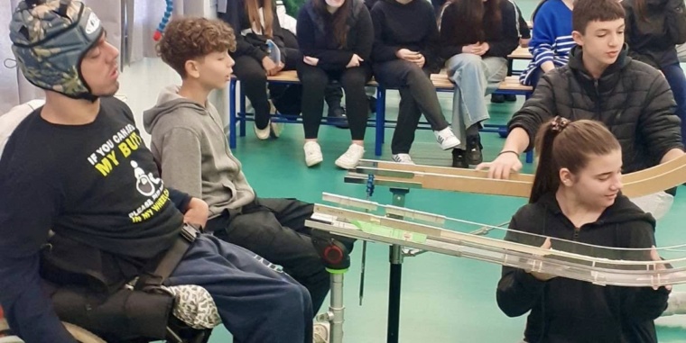 Όπου χτίζεται το μέλλον, η LOUD είναι εκεί!