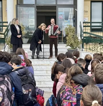 Η επίσκεψη της LOUD στο Κολέγιο Δελασάλ